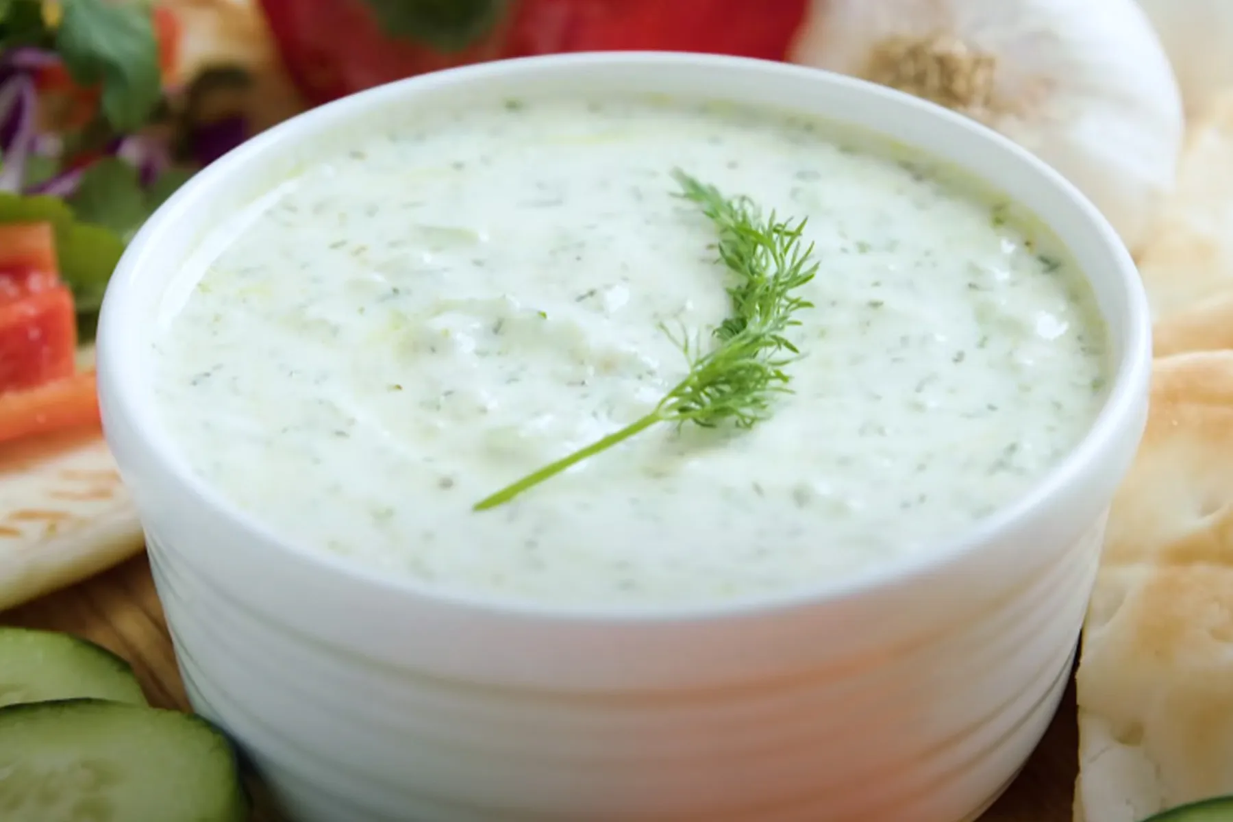 Tzatziki Sauce Recipe With Sour Cream